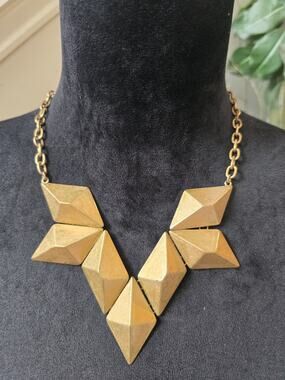 Gold Tone Chunky Geometric Faceted Triangle Chevron Bib Necklace